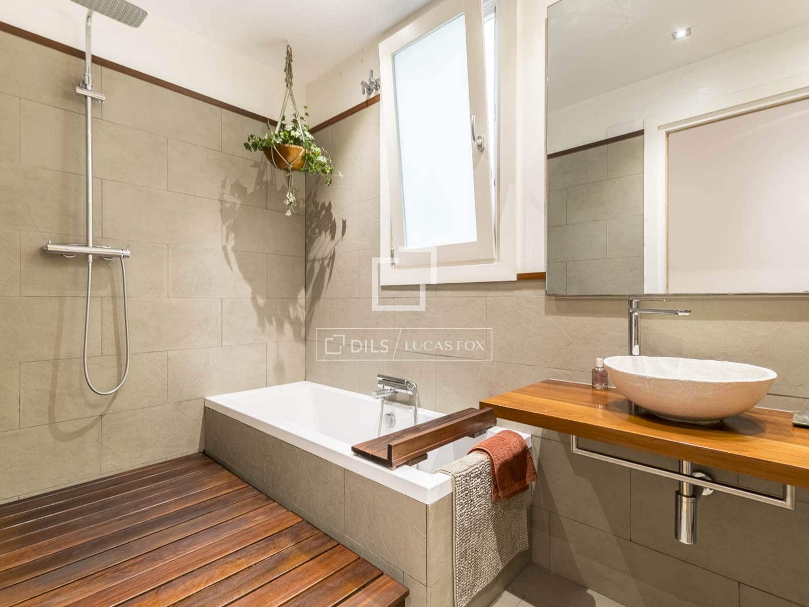 Apartamento de 2 habitaciones en Barcelona ciudad en venta - 760.000 € (Ref: 10185427)