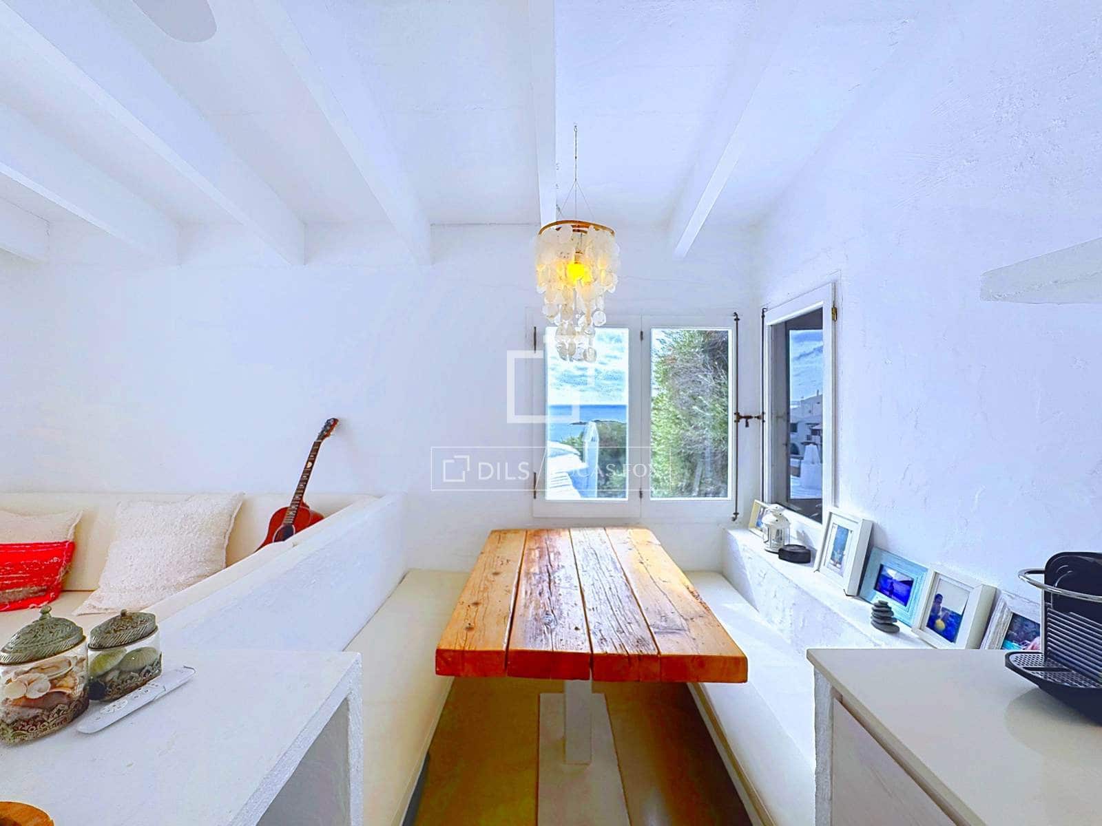 Ático de 2 habitaciones en San Luis / Sant Lluís en venta - 690.000 € (Ref: 10185429)