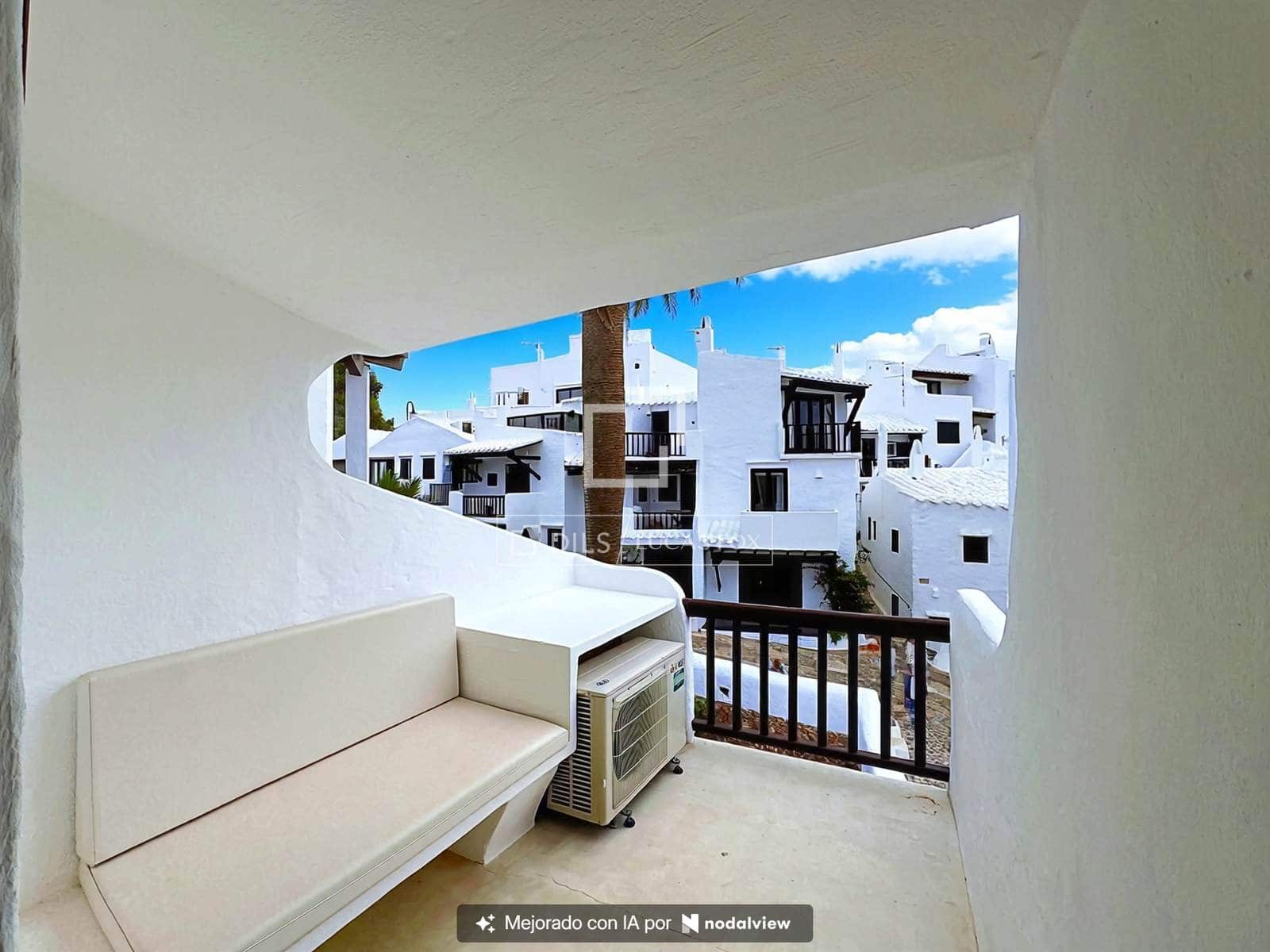 Ático de 2 habitaciones en San Luis / Sant Lluís en venta - 690.000 € (Ref: 10185429)