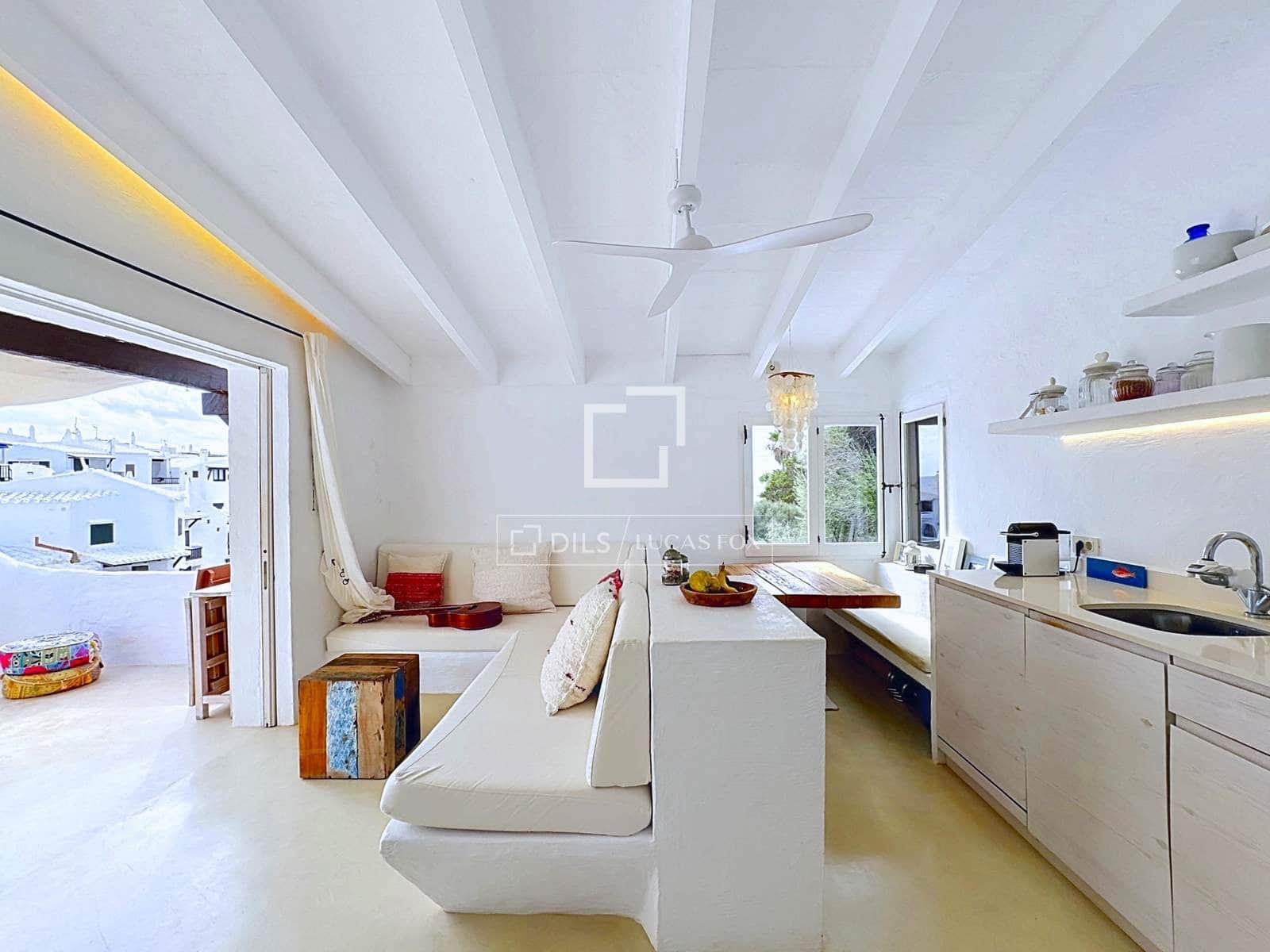 Ático de 2 habitaciones en San Luis / Sant Lluís en venta - 690.000 € (Ref: 10185429)