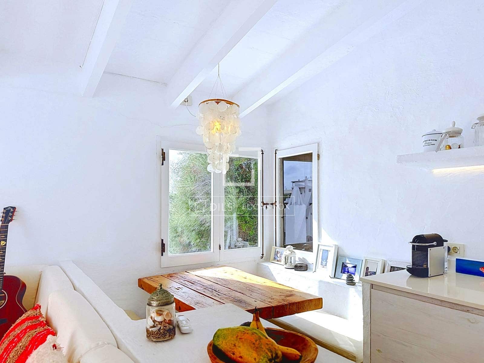 Ático de 2 habitaciones en San Luis / Sant Lluís en venta - 690.000 € (Ref: 10185429)