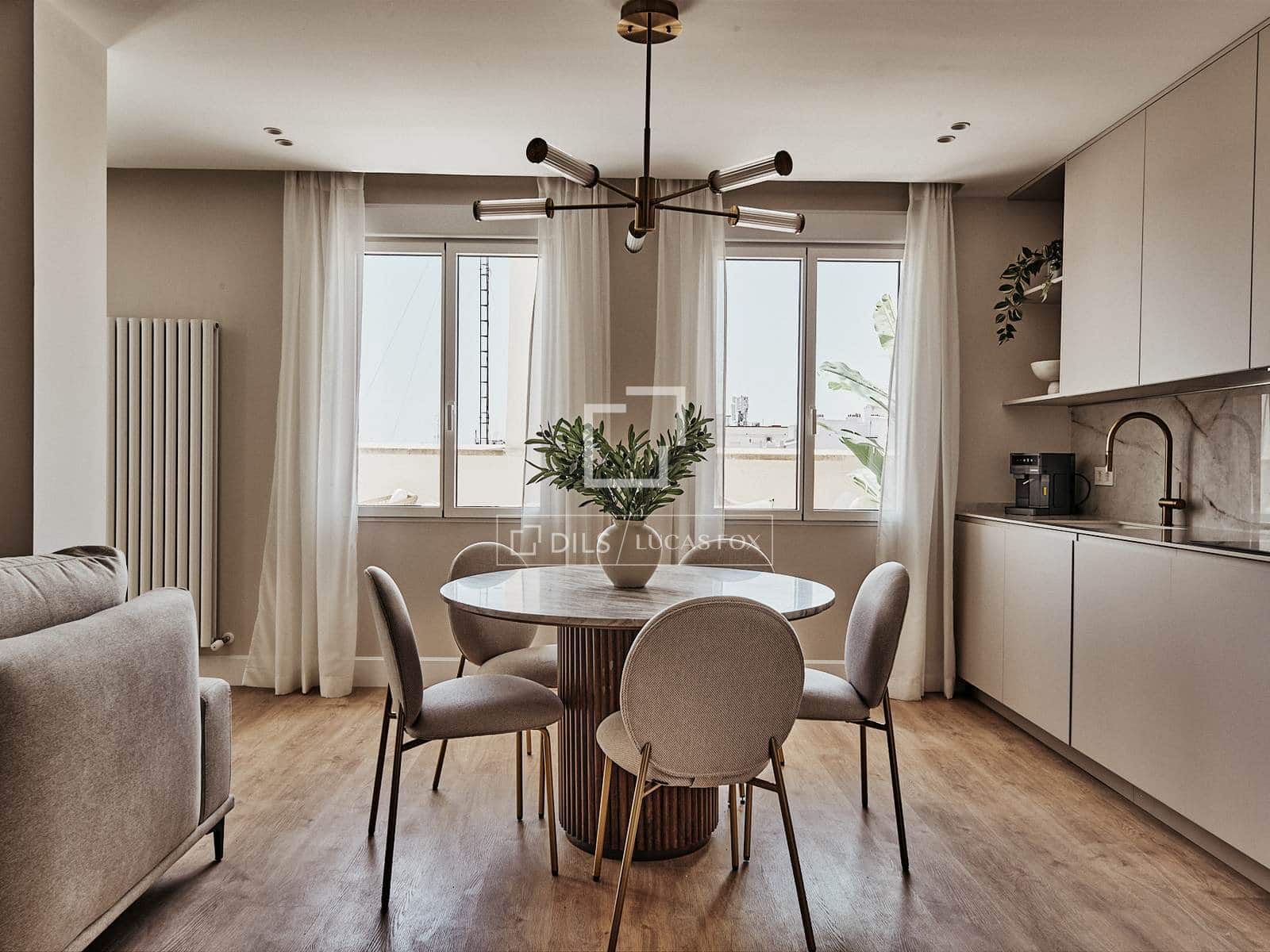 3 makuuhuone Huoneisto myytävänä paikassa Madrid kaupunki - 1 389 000 € (Ref: 10185431)