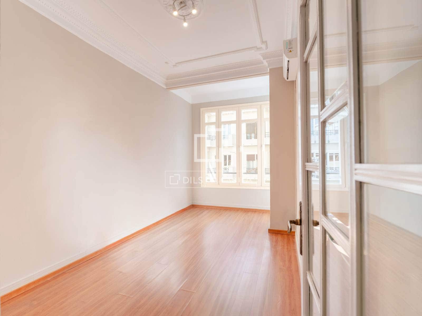 4 sypialnia Apartament do wynajęcia w Miasto Walencja - 2 500 € (Ref: 10185435)
