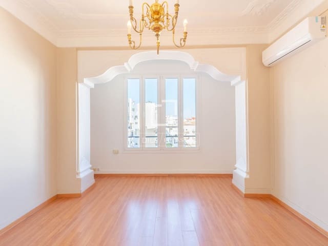 4 Zimmer Apartment zu vermieten in València Stadt - 2.500 € (Ref: 10185435)