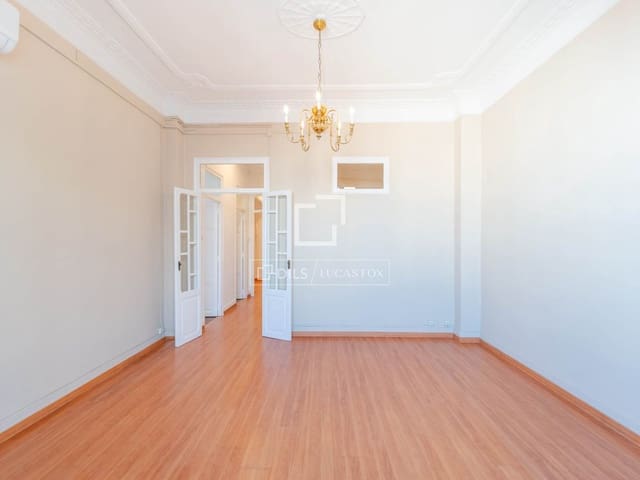 4 Zimmer Apartment zu vermieten in València Stadt - 2.500 € (Ref: 10185435)