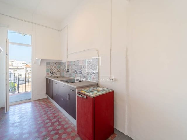 4 Zimmer Apartment zu vermieten in València Stadt - 2.500 € (Ref: 10185435)