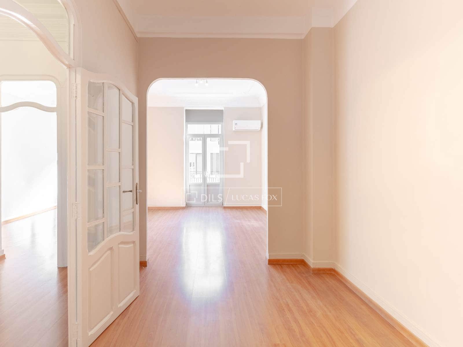 4 sypialnia Apartament do wynajęcia w Miasto Walencja - 2 500 € (Ref: 10185435)