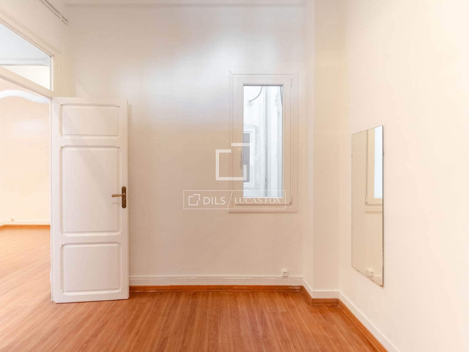 4 sypialnia Apartament do wynajęcia w Miasto Walencja - 2 500 € (Ref: 10185435)