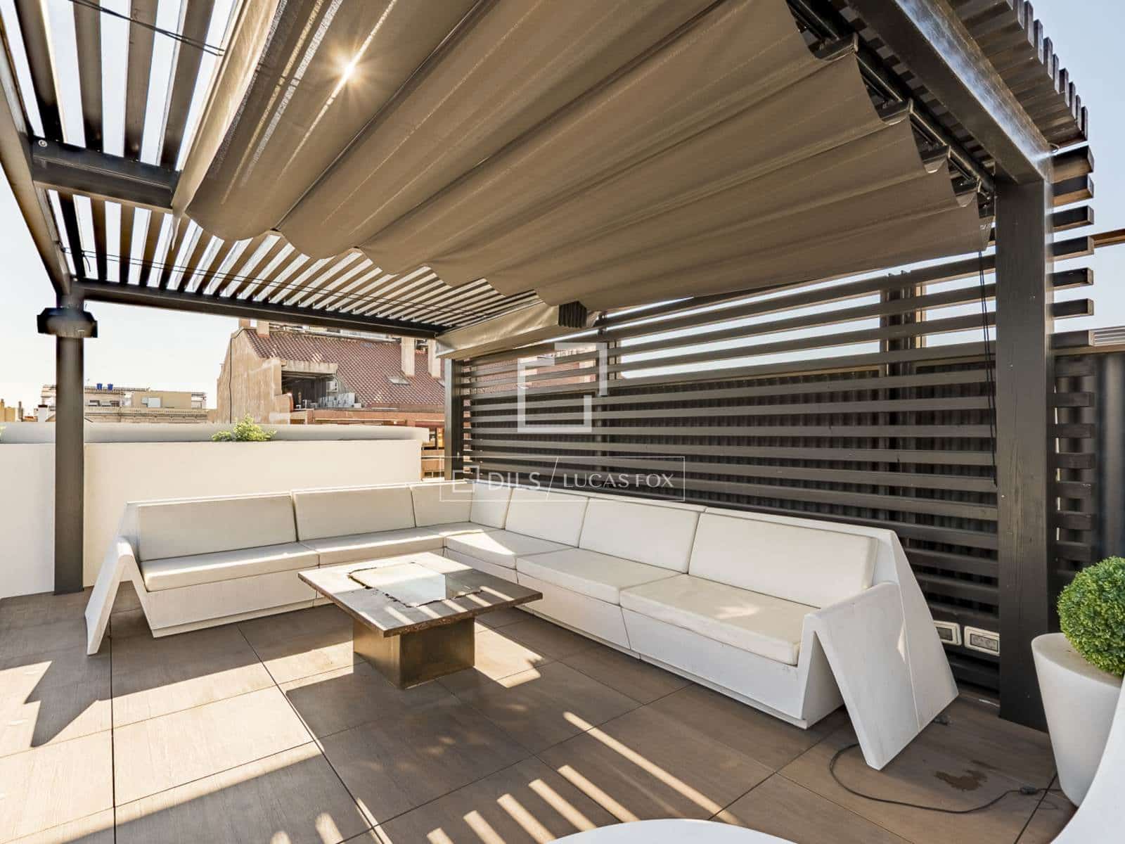 3 soveværelse Penthouse til salg i Barcelona by - € 1.550.000 (Ref: 10185909)