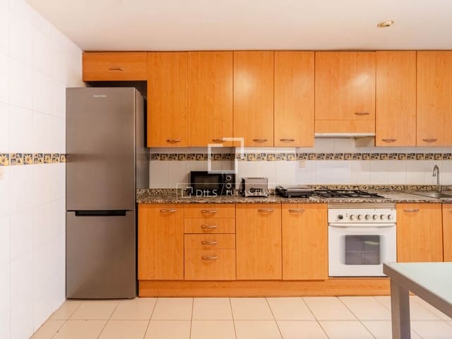 Apartamento de 3 habitaciones en València ciudad en venta con piscina garaje - 620.000 € (Ref: 10185916)