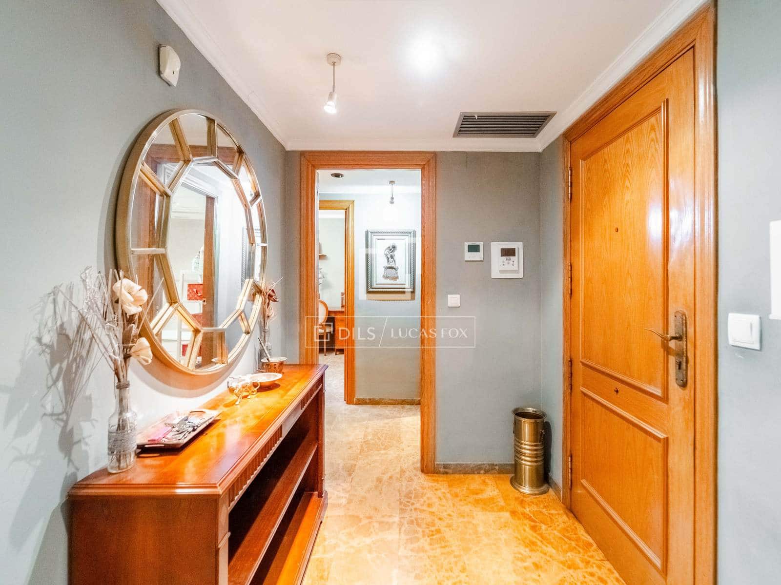 Apartamento de 3 habitaciones en València ciudad en venta con piscina garaje - 620.000 € (Ref: 10185916)
