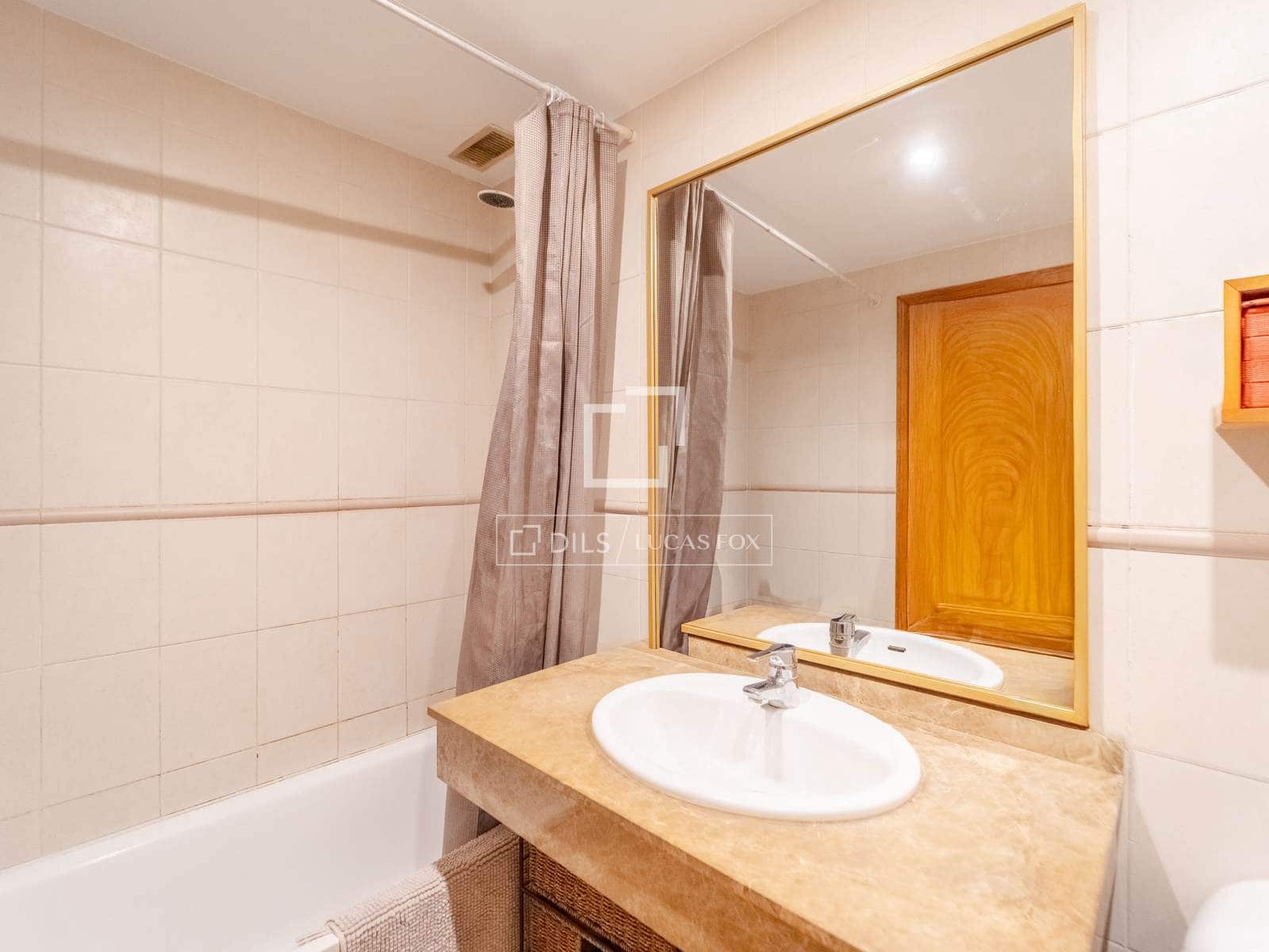 Apartamento de 3 habitaciones en València ciudad en venta con piscina garaje - 620.000 € (Ref: 10185916)