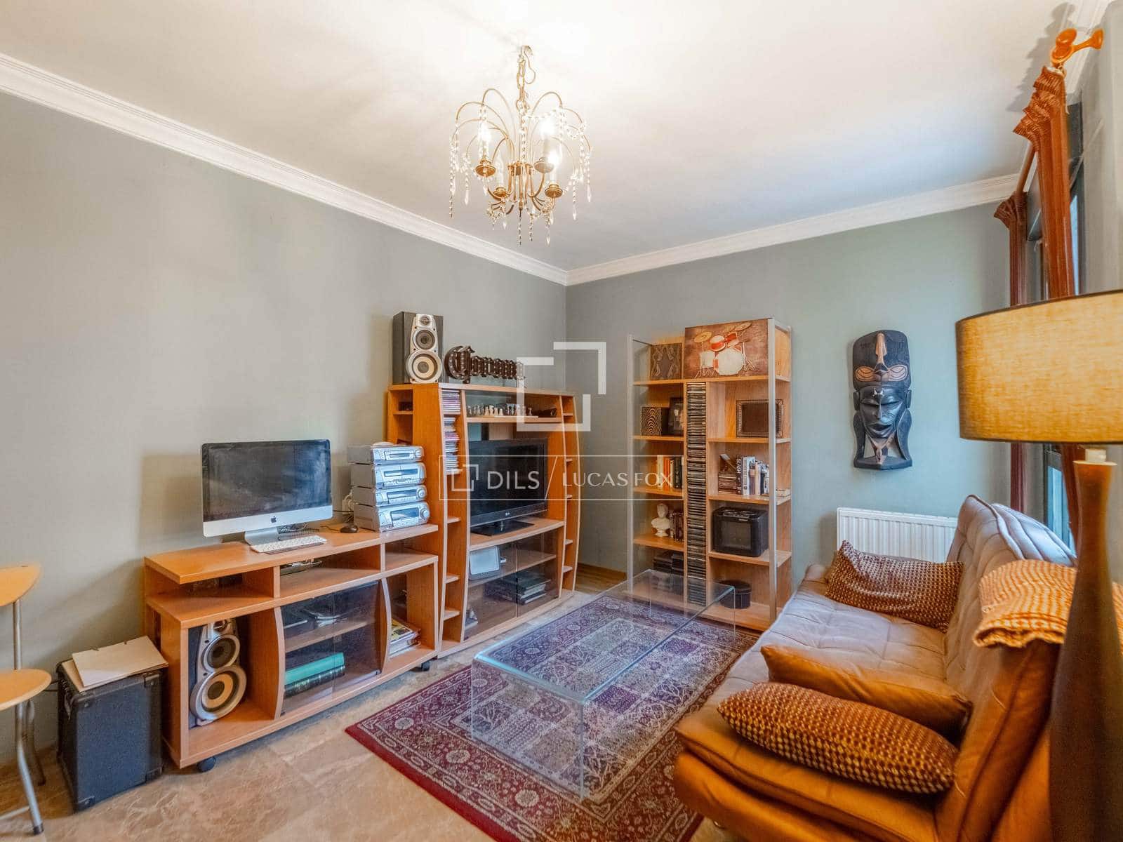 Apartamento de 3 habitaciones en València ciudad en venta con piscina garaje - 620.000 € (Ref: 10185916)