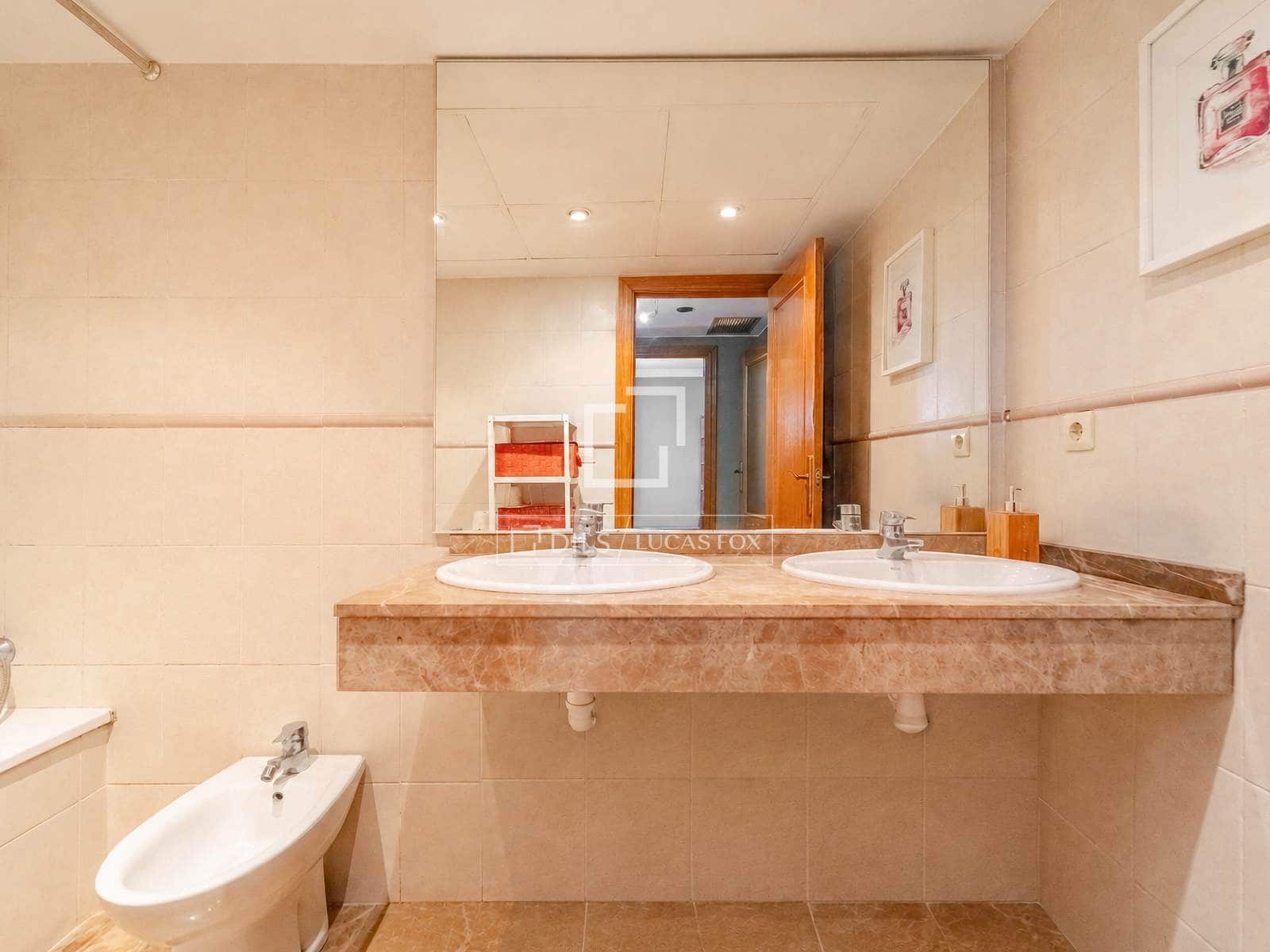 Apartamento de 3 habitaciones en València ciudad en venta con piscina garaje - 620.000 € (Ref: 10185916)