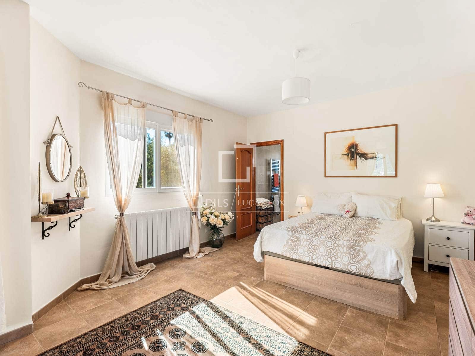 Chalet de 4 habitaciones en Bolulla en venta con piscina garaje - 570.000 € (Ref: 10186209)