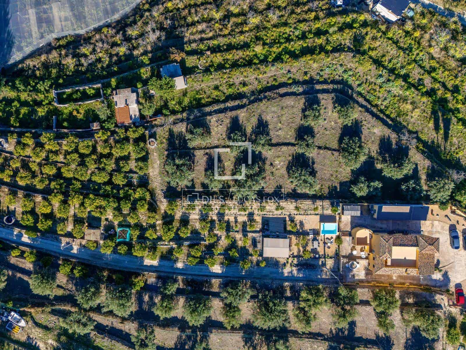 Chalet de 4 habitaciones en Bolulla en venta con piscina garaje - 570.000 € (Ref: 10186209)
