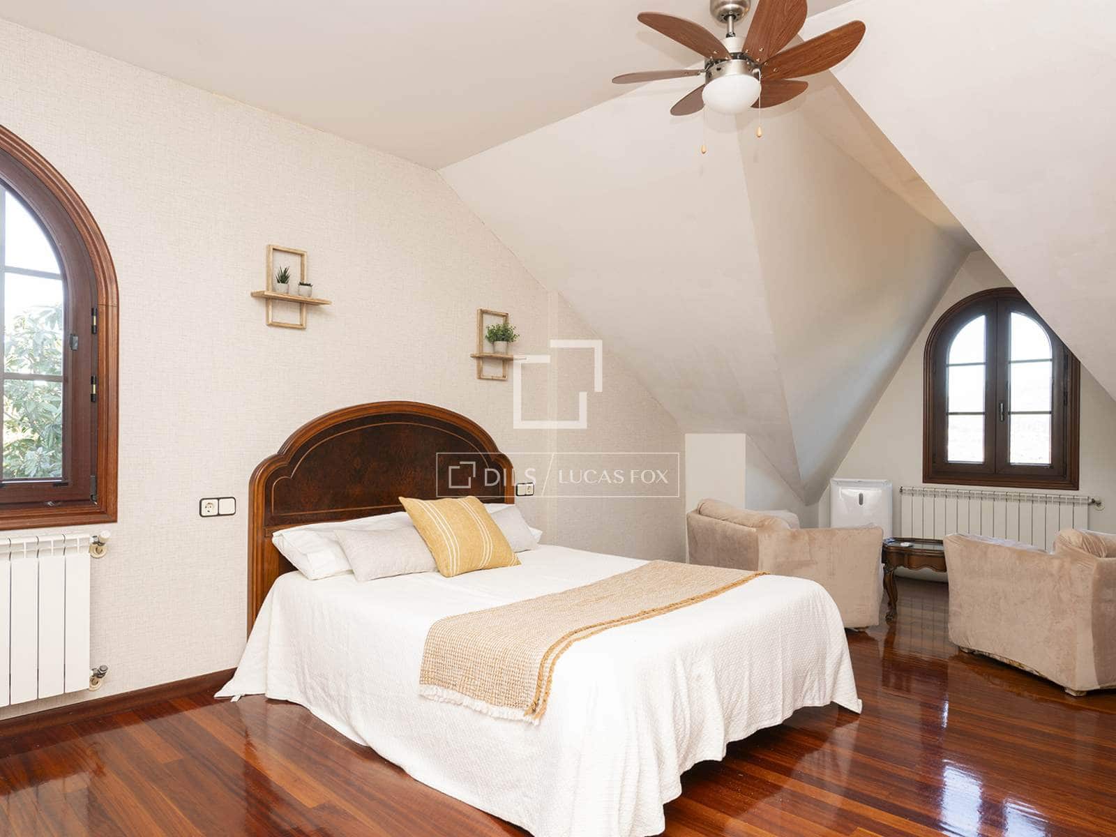 6 chambre Villa/Maison à vendre à Cangas avec garage - 780 000 € (Ref: 10186210)