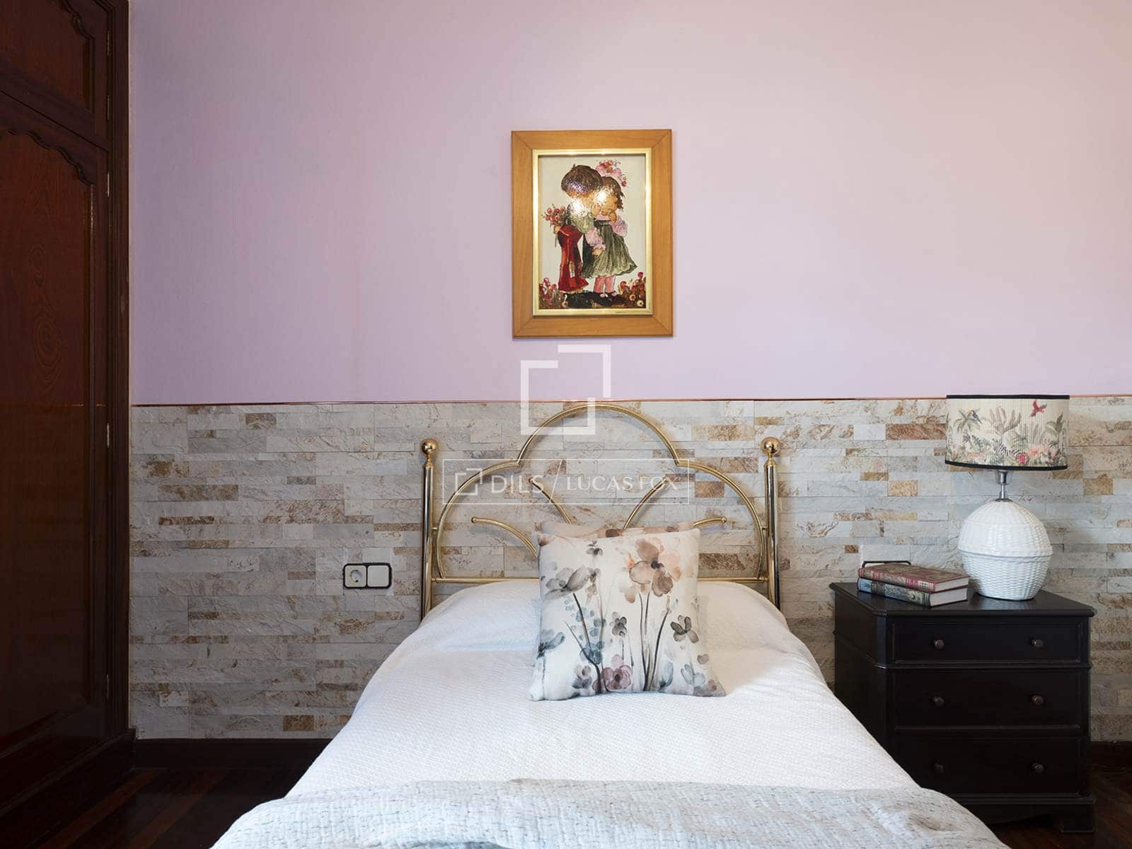 6 chambre Villa/Maison à vendre à Cangas avec garage - 780 000 € (Ref: 10186210)