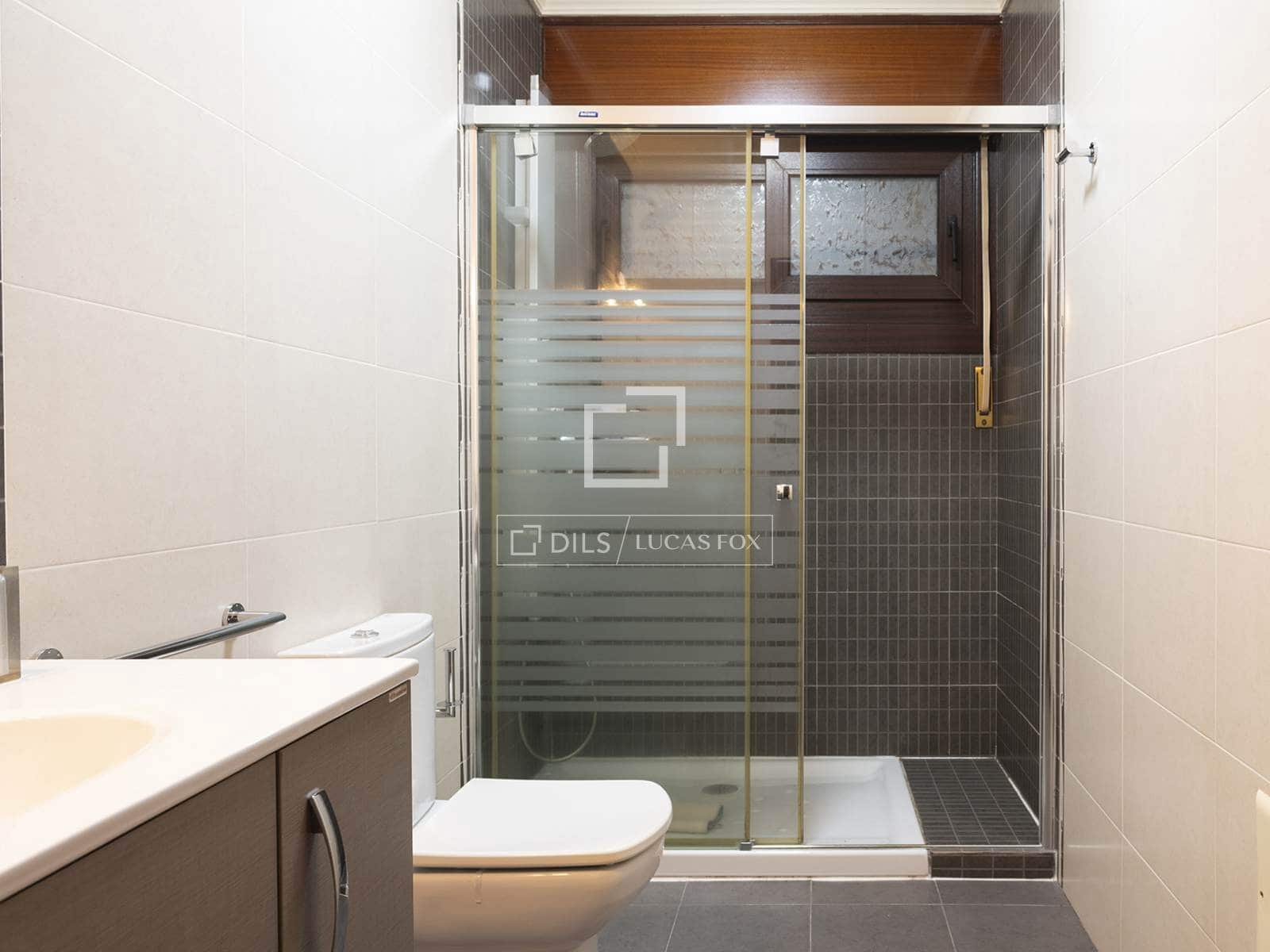 6 chambre Villa/Maison à vendre à Cangas avec garage - 780 000 € (Ref: 10186210)