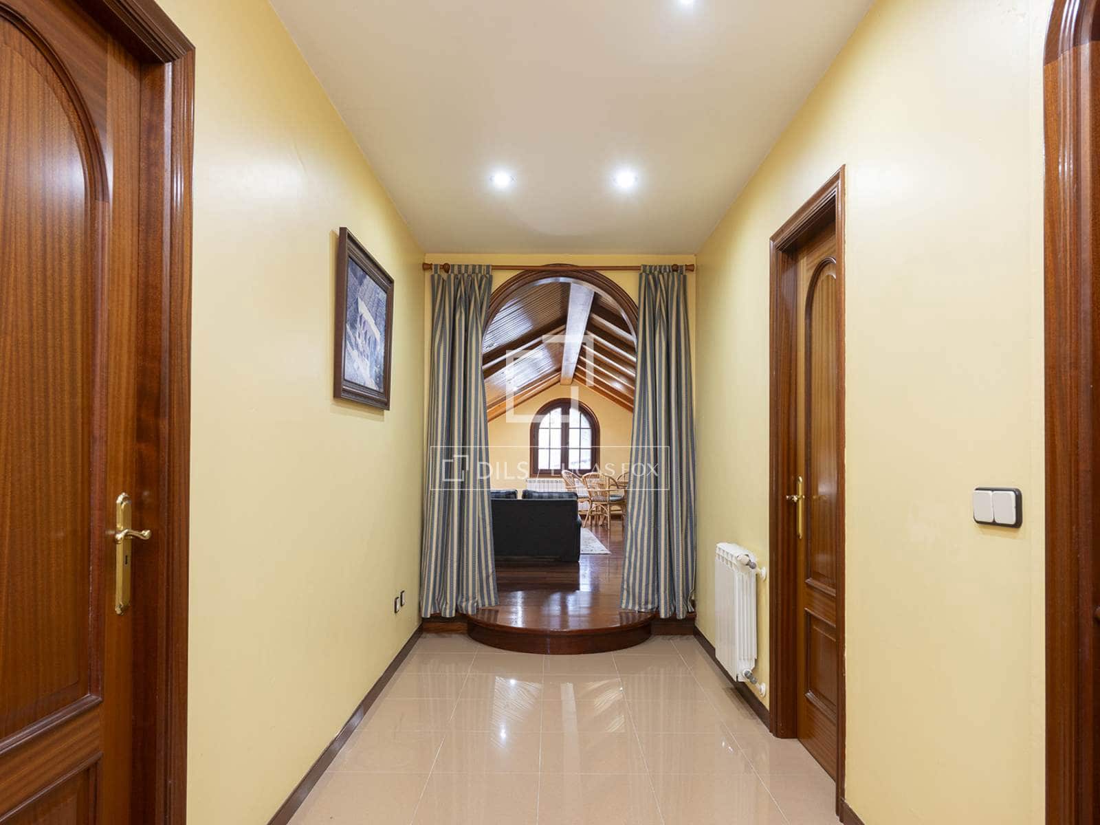 6 chambre Villa/Maison à vendre à Cangas avec garage - 780 000 € (Ref: 10186210)