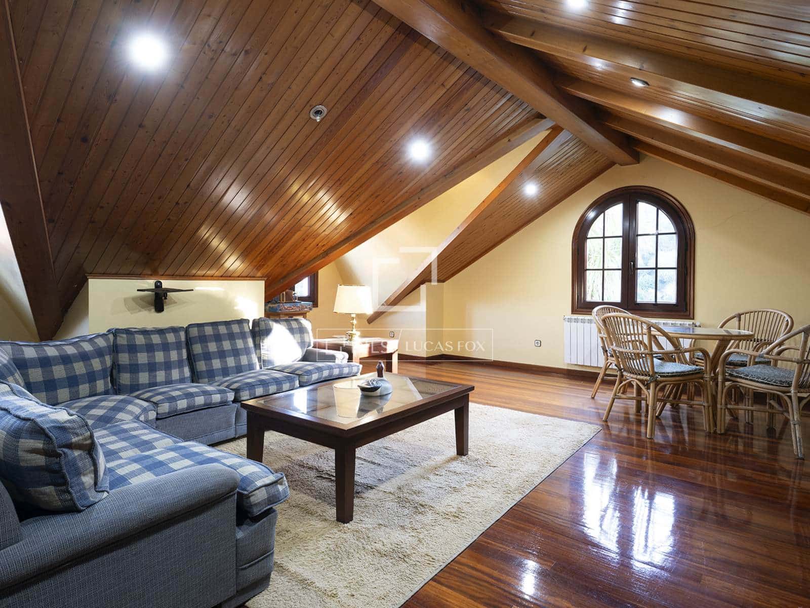 6 chambre Villa/Maison à vendre à Cangas avec garage - 780 000 € (Ref: 10186210)