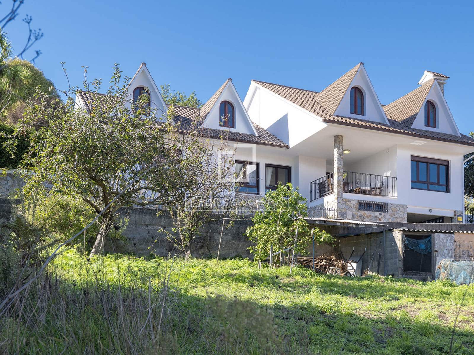 6 chambre Villa/Maison à vendre à Cangas avec garage - 780 000 € (Ref: 10186210)