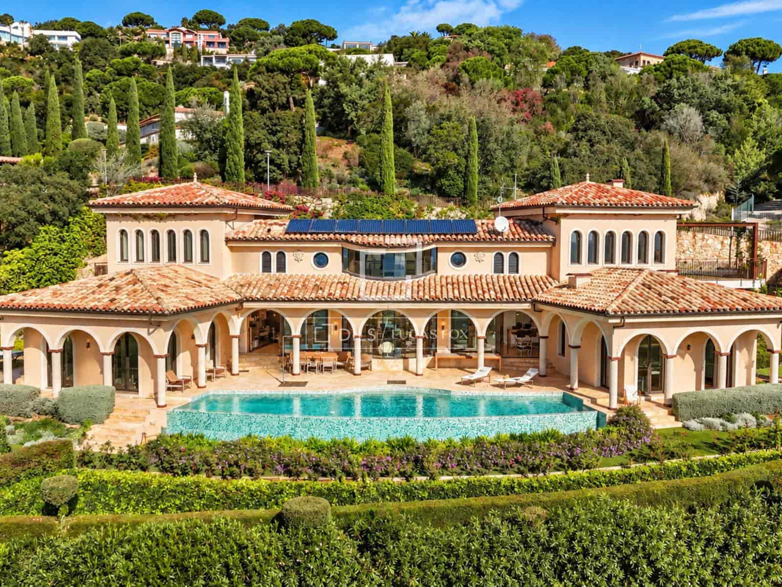 6 soverom Villa til salgs i Platja d'Aro med svømmebasseng garasje - € 2 795 000 (Ref: 10186212)