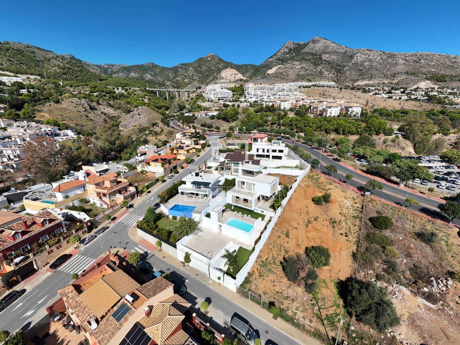 6 slaapkamer Villa te koop in Benalmadena met zwembad garage - € 2.495.000 (Ref: 10186259)