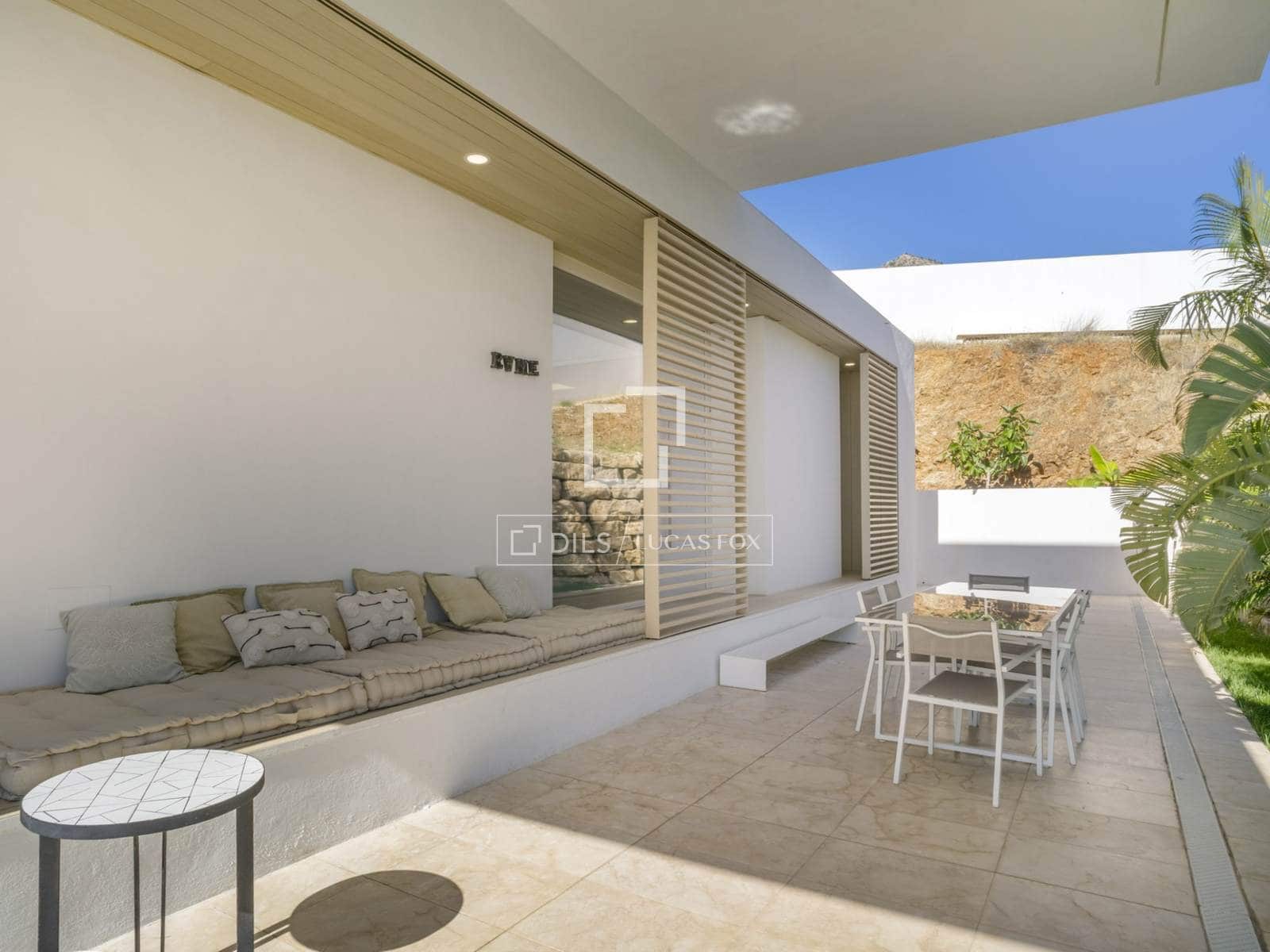 6 slaapkamer Villa te koop in Benalmadena met zwembad garage - € 2.495.000 (Ref: 10186259)