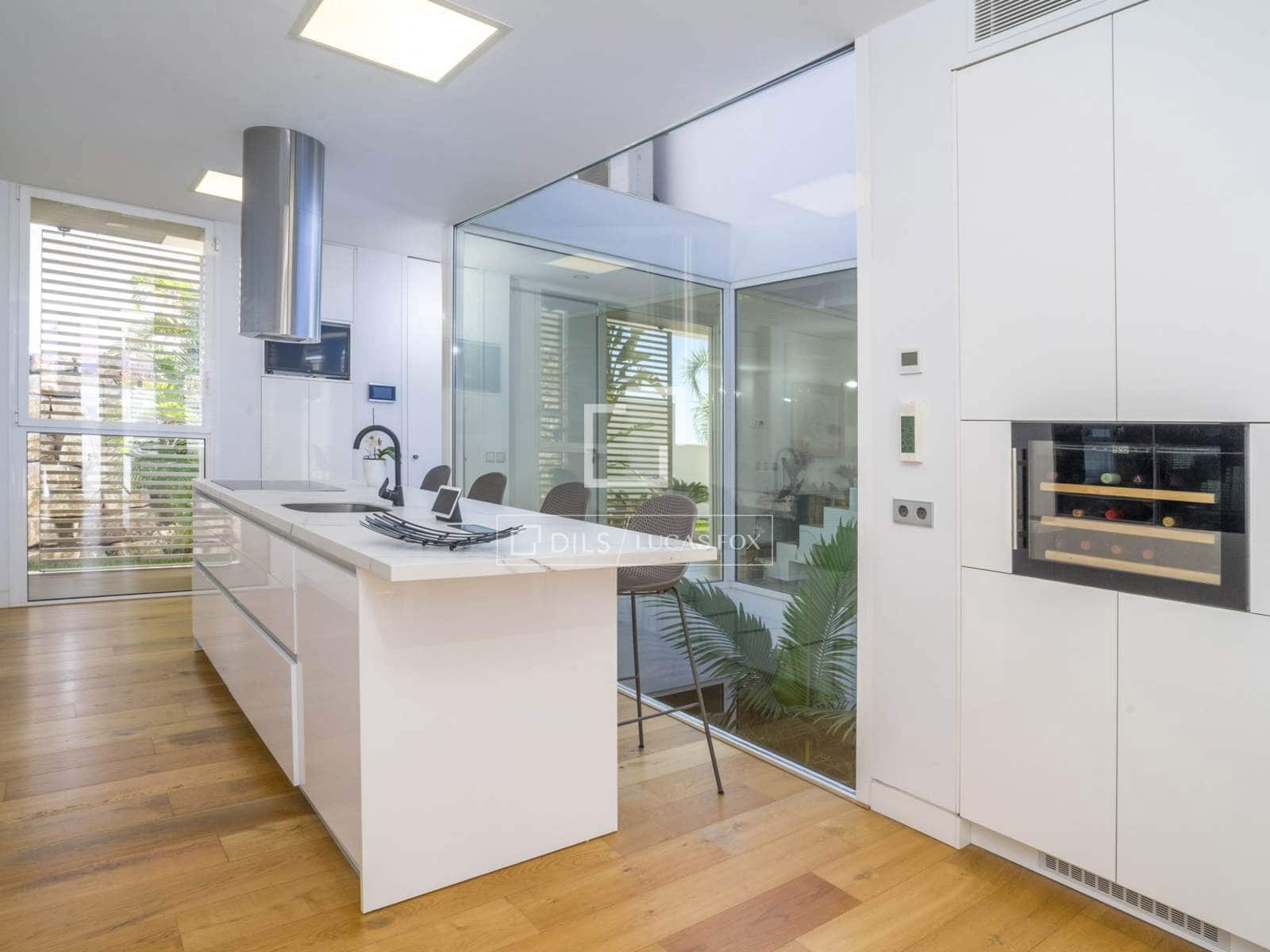 6 slaapkamer Villa te koop in Benalmadena met zwembad garage - € 2.495.000 (Ref: 10186259)