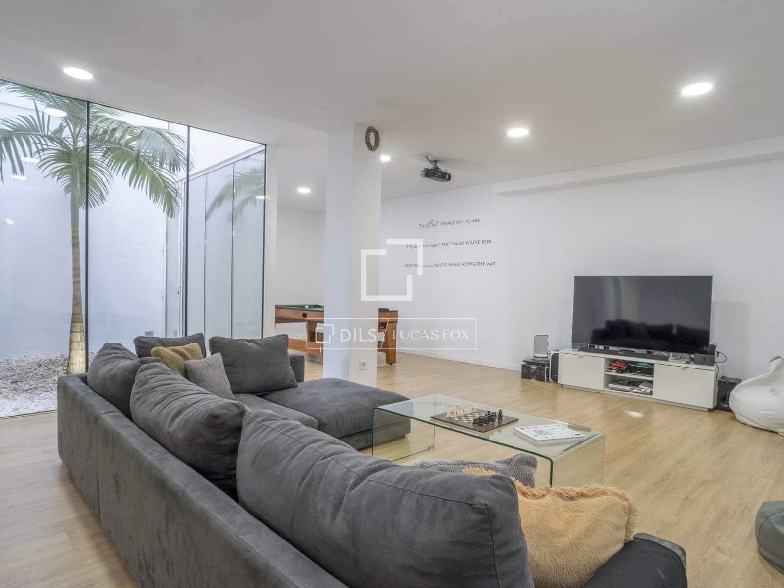 6 slaapkamer Villa te koop in Benalmadena met zwembad garage - € 2.495.000 (Ref: 10186259)
