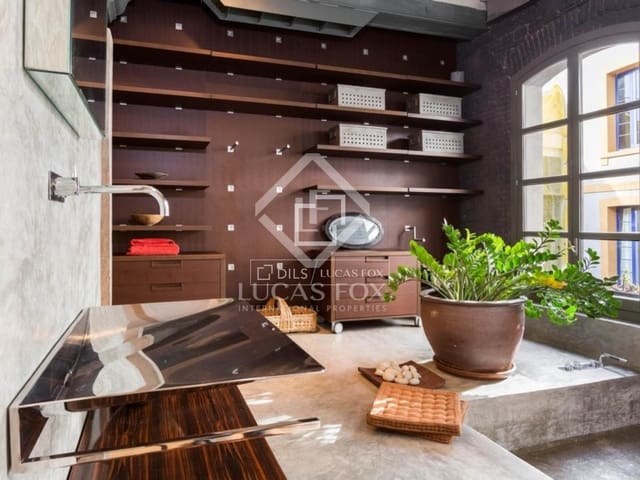 Appartement de 2 chambres à louer à Barcelone ville - 7 500 € (Ref: 2143081)