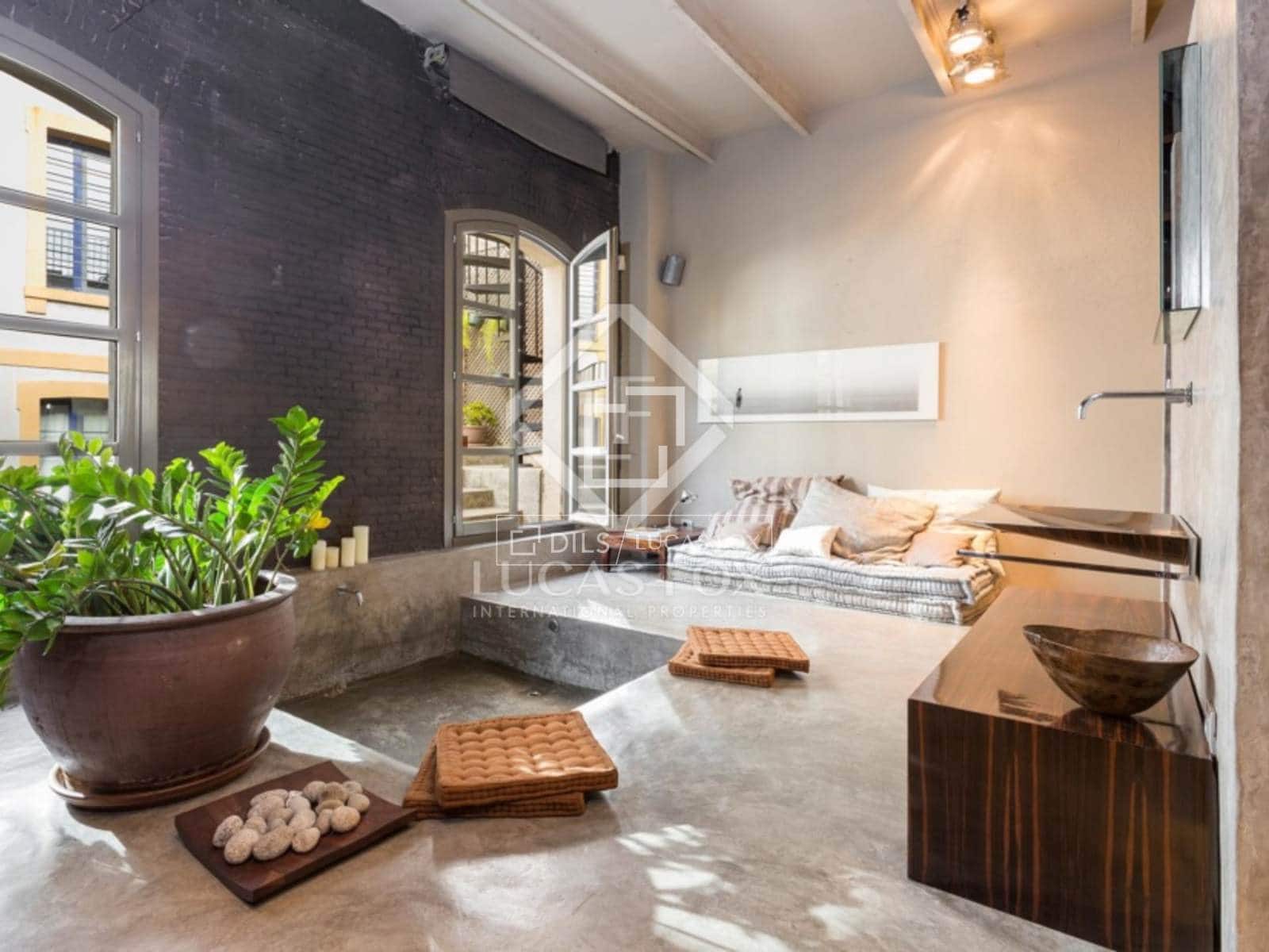 Appartement de 2 chambres à louer à Barcelone ville - 7 500 € (Ref: 2143081)