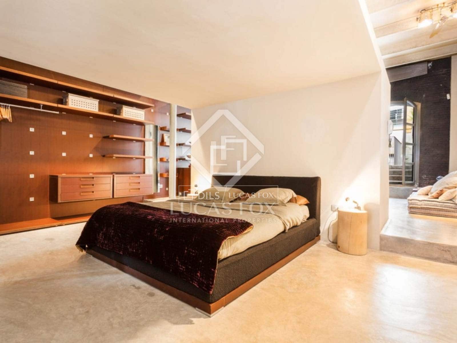 Appartement de 2 chambres à louer à Barcelone ville - 7 500 € (Ref: 2143081)