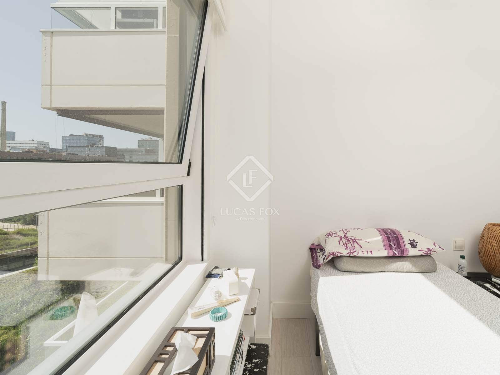 4 slaapkamer Appartement te koop in Barcelona stad met zwembad garage - € 1.300.000 (Ref: 2266640)