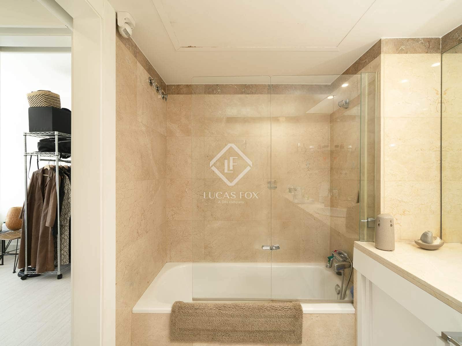 4 slaapkamer Appartement te koop in Barcelona stad met zwembad garage - € 1.300.000 (Ref: 2266640)