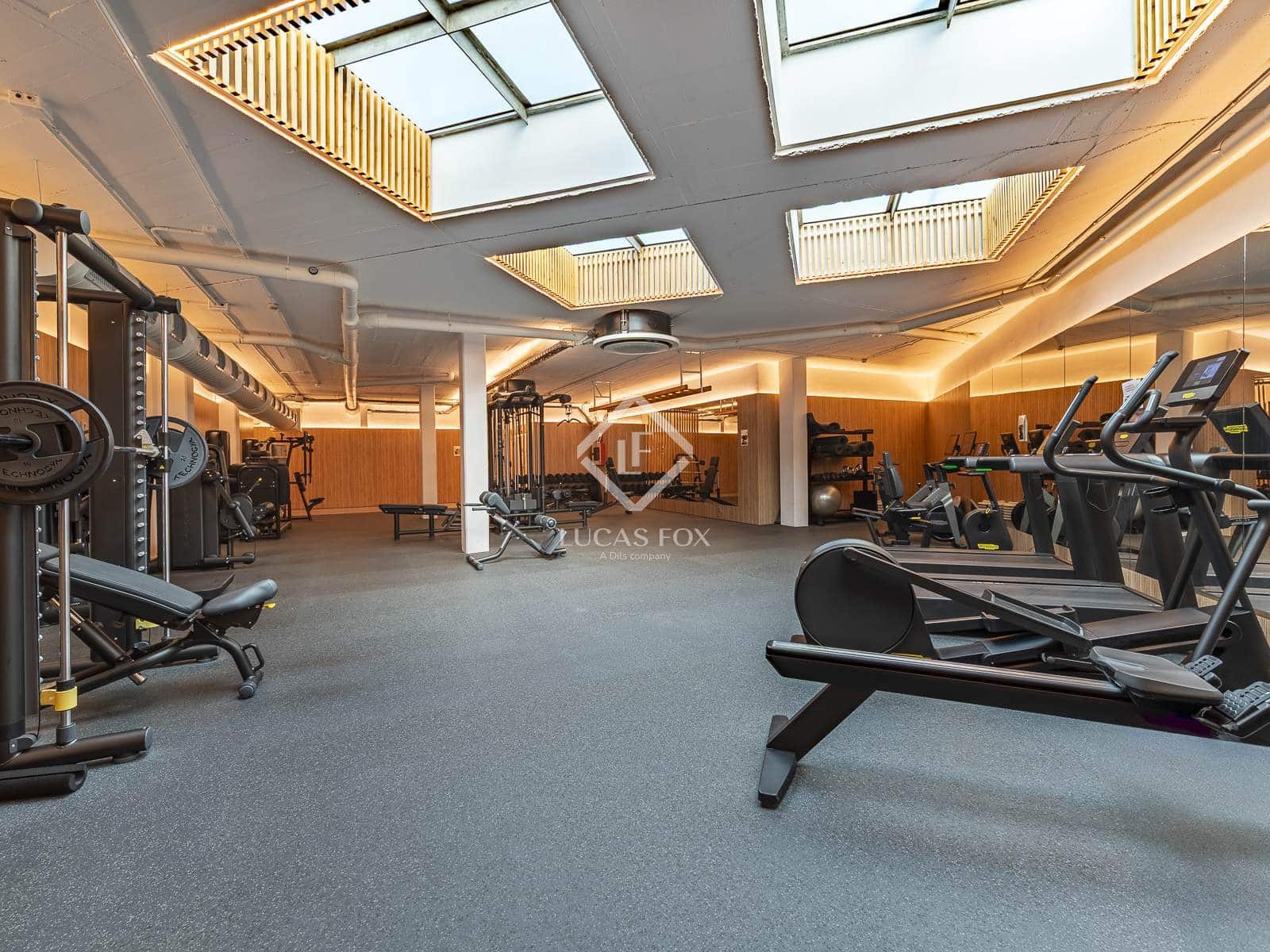 4 slaapkamer Appartement te koop in Barcelona stad met zwembad garage - € 1.300.000 (Ref: 2266640)