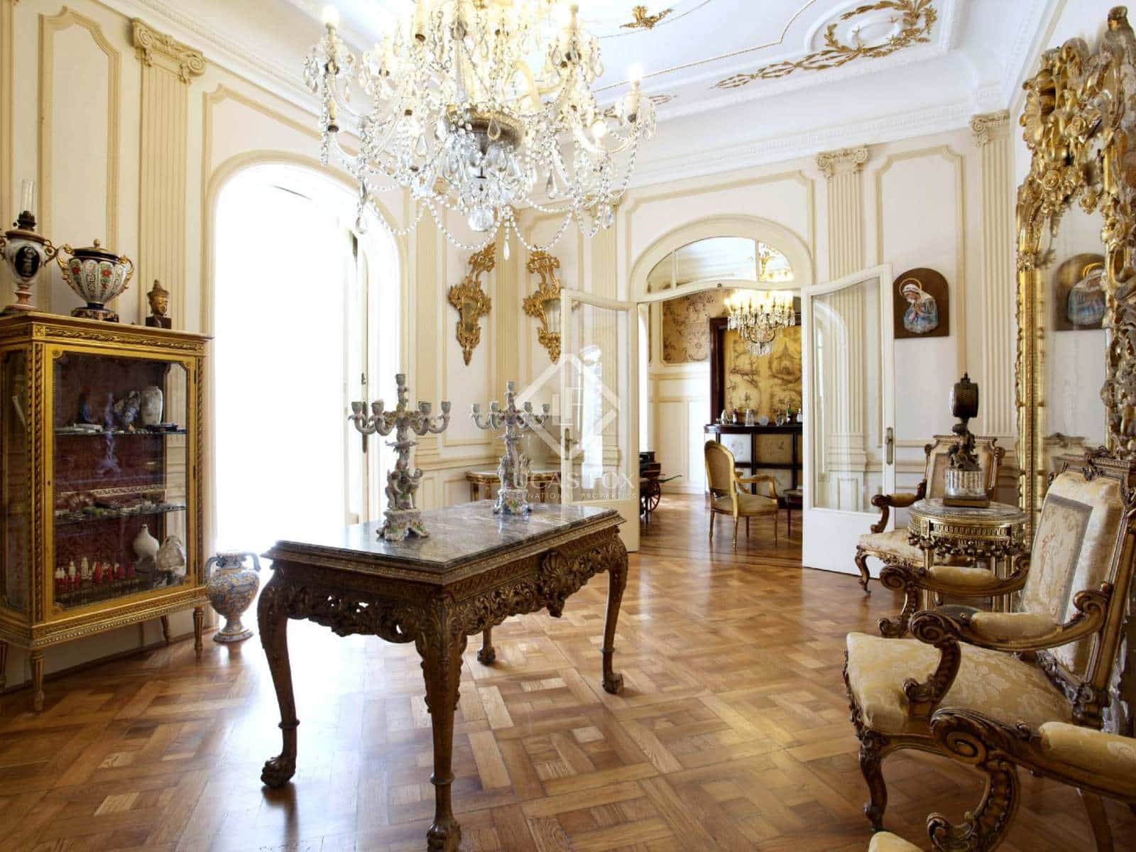 7 bedroom Villa for sale in Barcelona city with pool garage - € 14,000,000 (Ref: 2428519)