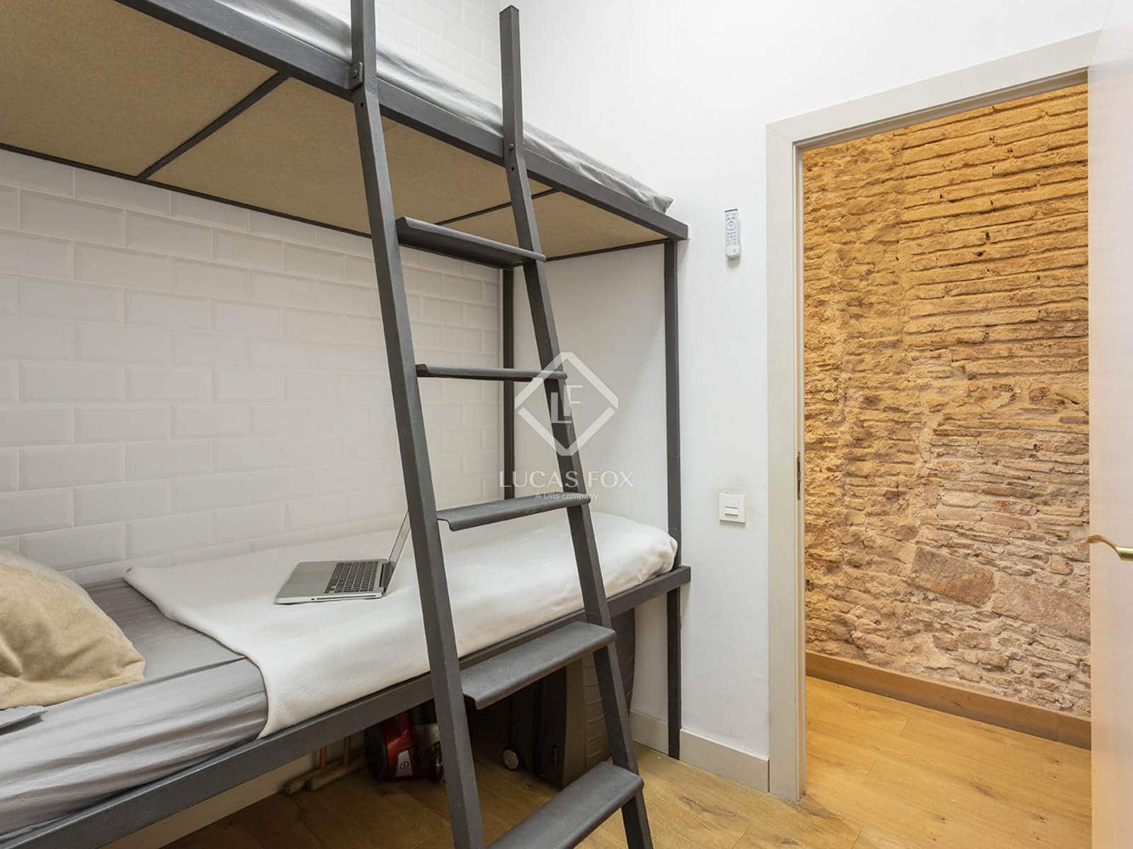 2 slaapkamer Appartement te huur in Barcelona stad - € 1.500 (Ref: 2653605)