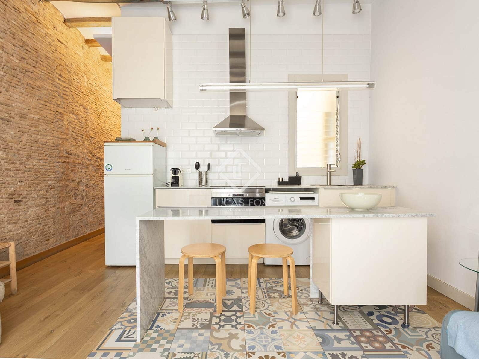 2 slaapkamer Appartement te huur in Barcelona stad - € 1.500 (Ref: 2653605)