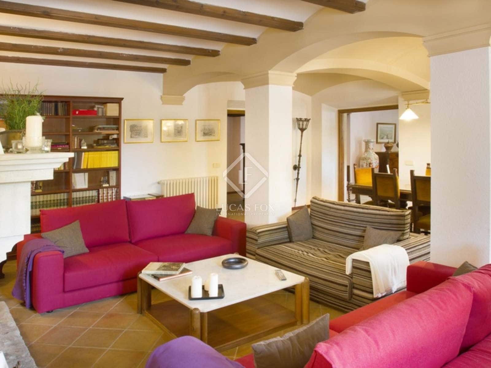 6 soveværelse Villa til salg i Llambilles med swimmingpool garage - € 750.000 (Ref: 2828499)