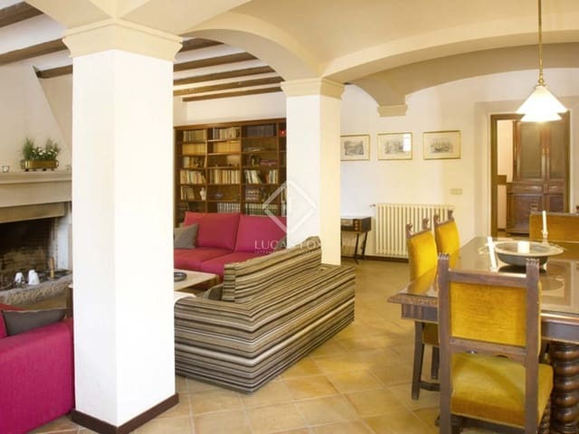 6 camera da letto Villa in vendita in Llambilles con piscina garage - 750.000 € (Rif: 2828499)