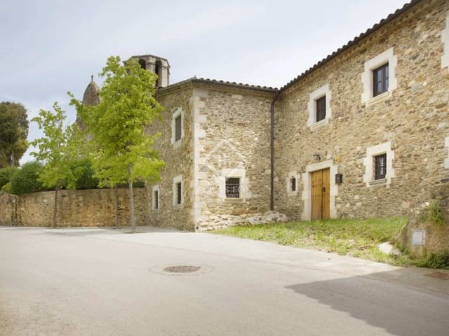 6 camera da letto Villa in vendita in Llambilles con piscina garage - 750.000 € (Rif: 2828499)