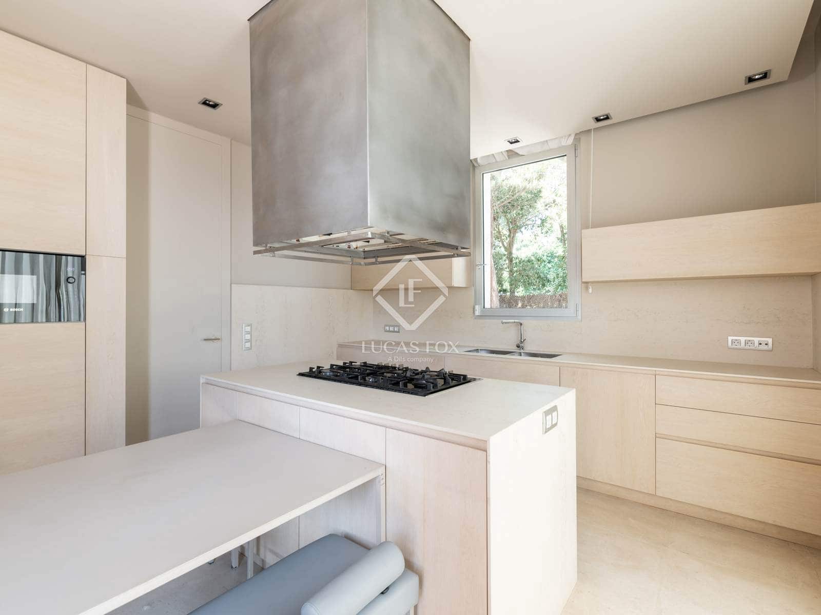 Chalet de 6 habitaciones en Gavà en alquiler con piscina garaje - 20.000 € (Ref: 2867990)