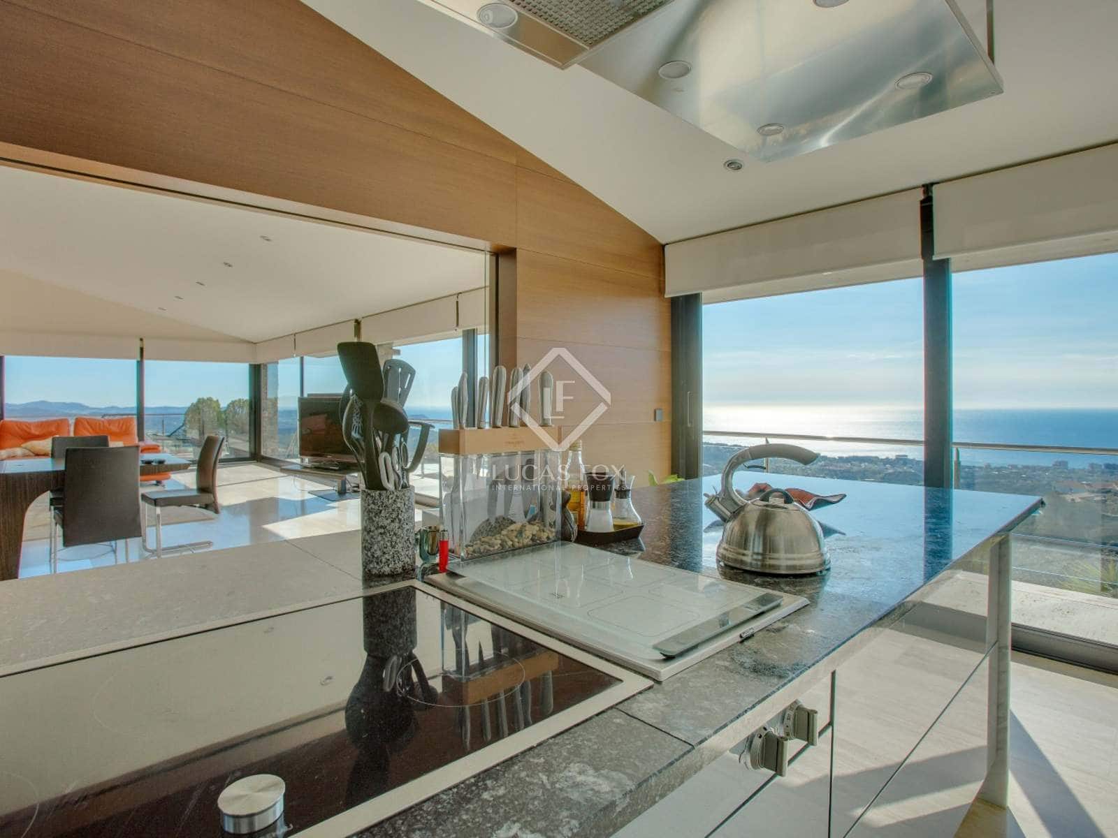 6 bedroom Villa for sale in Platja d'Aro with pool garage - € 3,333,000 (Ref: 2907546)