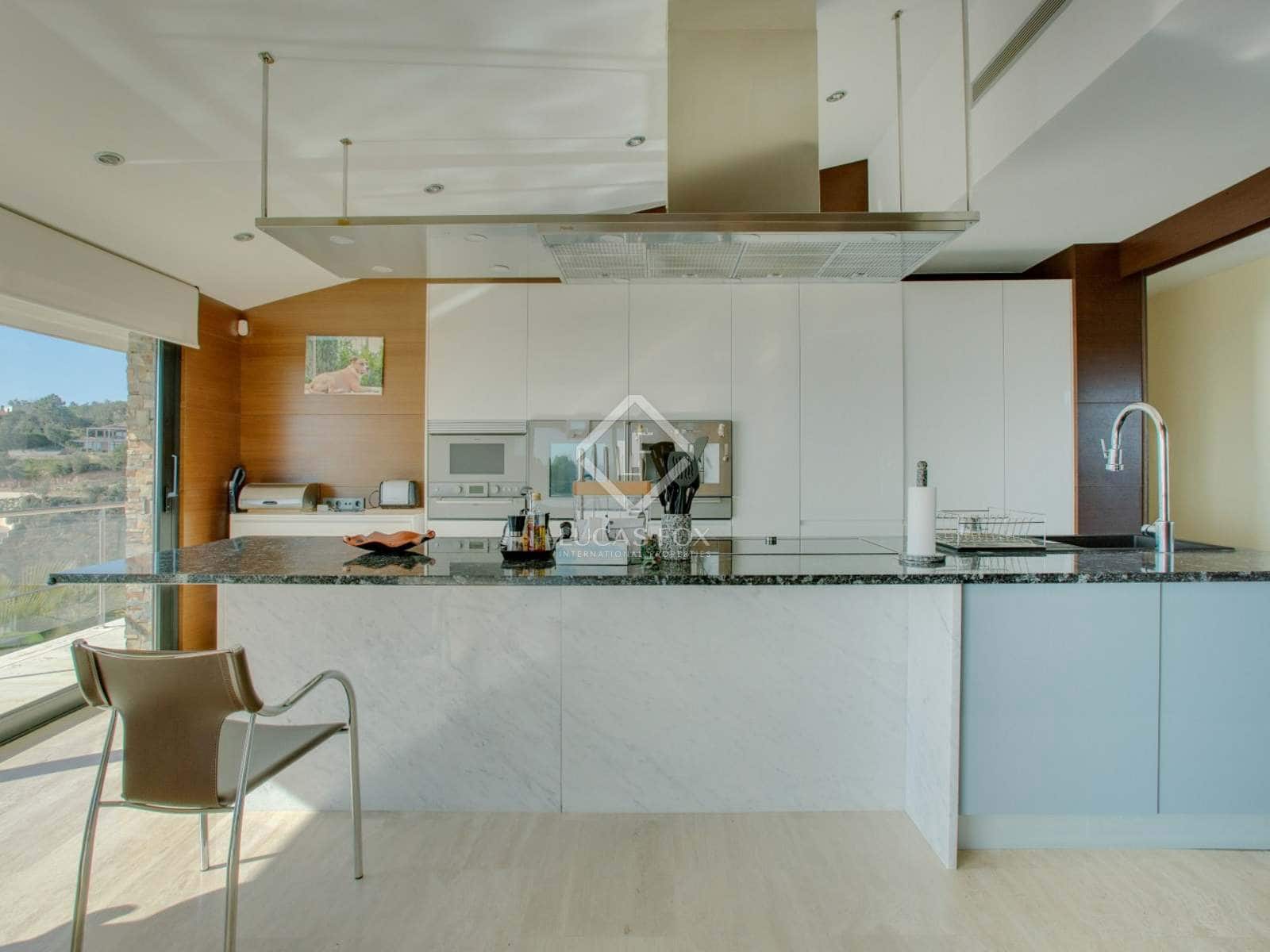 6 bedroom Villa for sale in Platja d'Aro with pool garage - € 3,333,000 (Ref: 2907546)