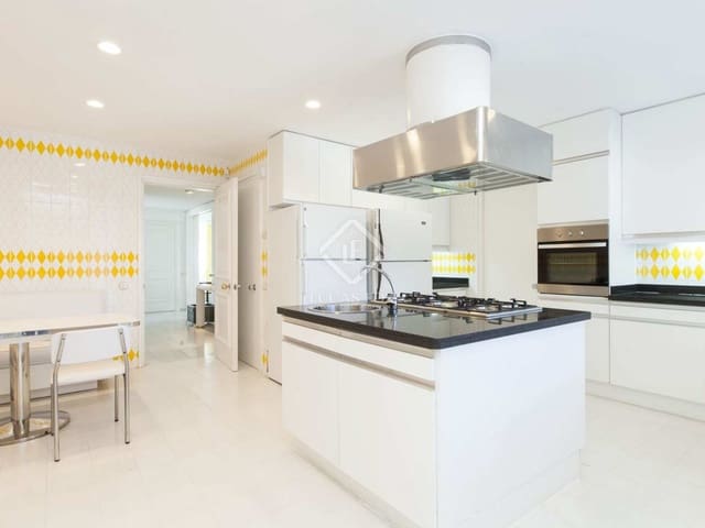 6 chambre Villa/Maison à vendre à Castelldefels avec piscine garage - 3 650 000 € (Ref: 2933088)