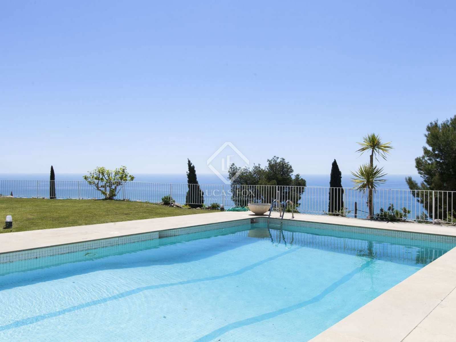 6 soveværelse Villa til salg i Castelldefels med swimmingpool garage - € 3.650.000 (Ref: 2933088)