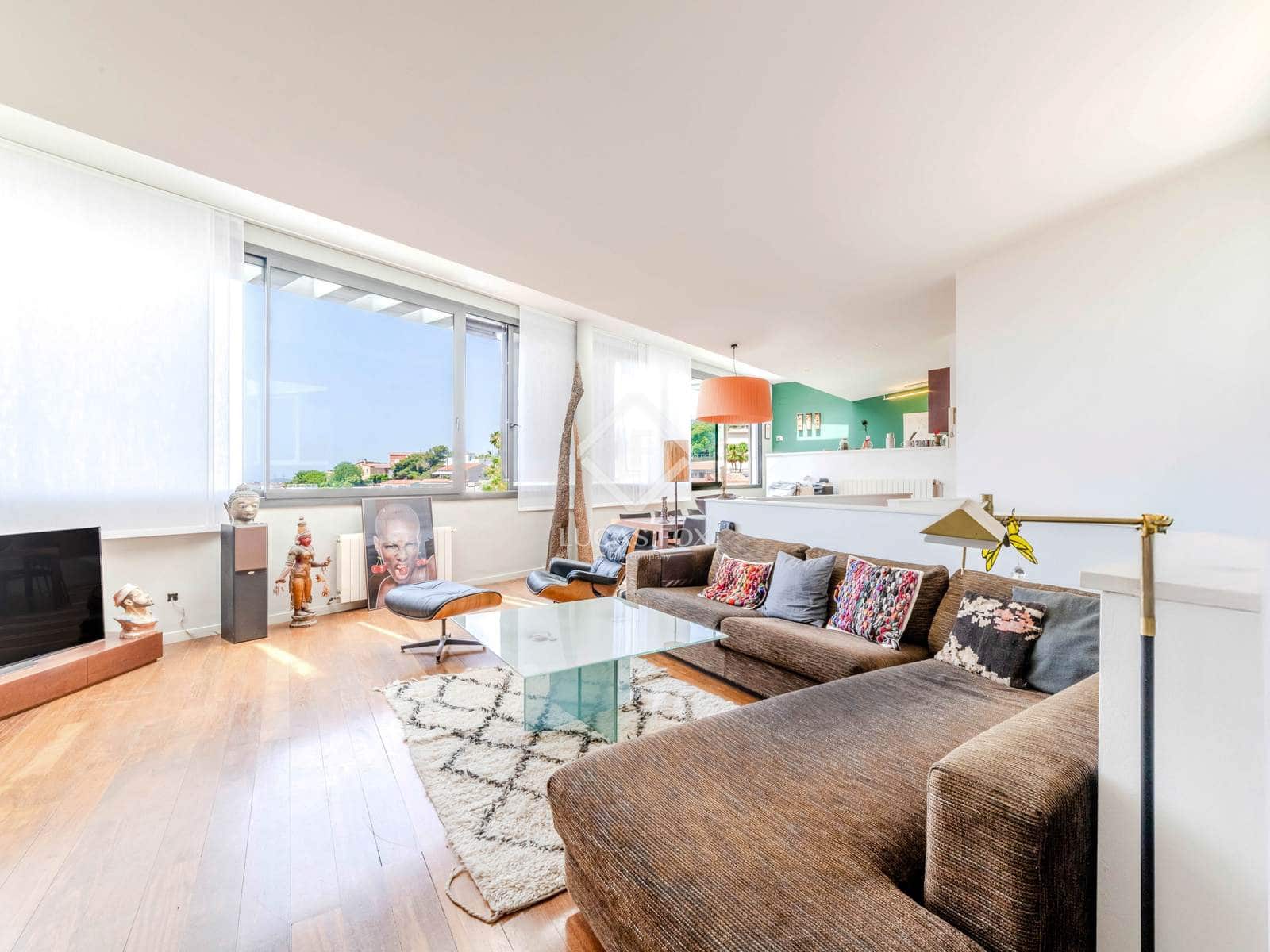 7 soveværelse Villa til salg i Sitges med swimmingpool garage - € 1.175.000 (Ref: 3026141)