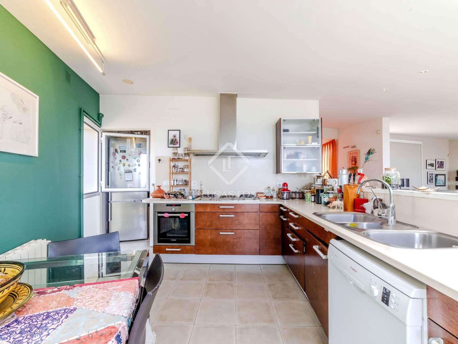 7 soveværelse Villa til salg i Sitges med swimmingpool garage - € 1.175.000 (Ref: 3026141)